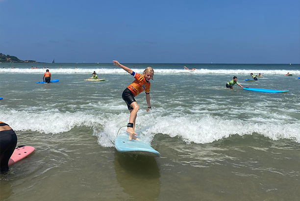 Vacances pour tous - colonies de vacances  - Itinérance France - Cap sur la vague