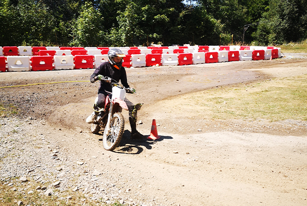 Vacances pour tous - colonies de vacances  - Les Carroz-d'Arâches - Moto aventures